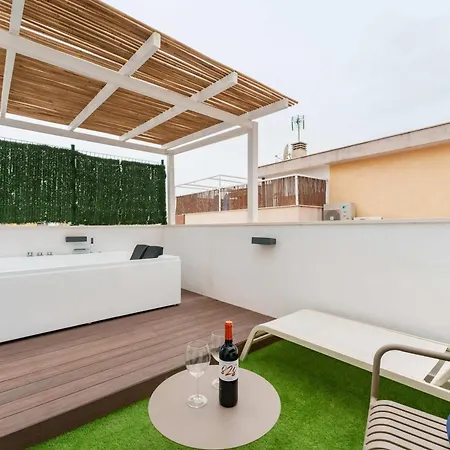 Stylish 3bd With Rooftop Jacuzzi - Artes Holiday home *