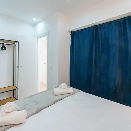 Stylish 3bd With Rooftop Jacuzzi - Artes